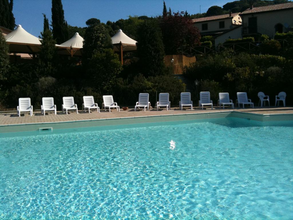 Borgo San Martino Resort Riparbella Buitenkant foto